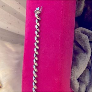 Women sterling silver bracelet